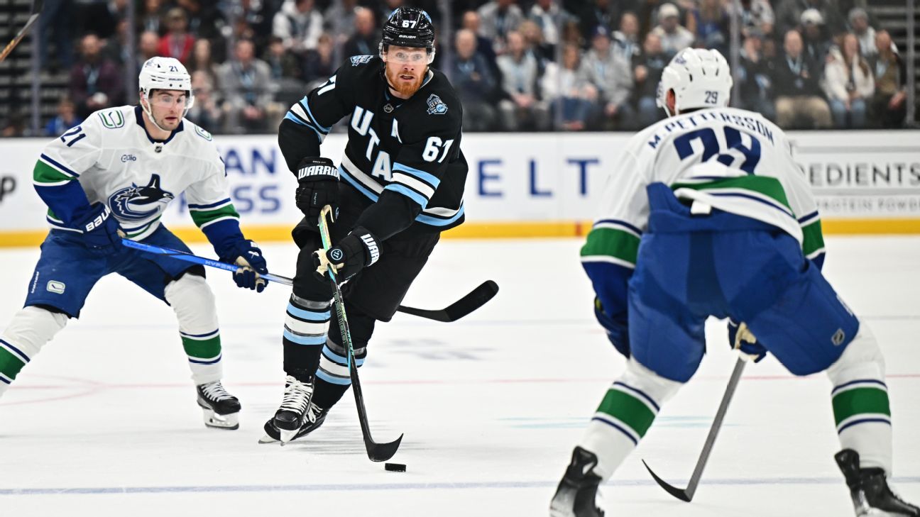 NHL Standings: The Tight Western Wild Card Race For The Playoffs NHL Standings: The Tight Western Wild Card Race For The Playoffs