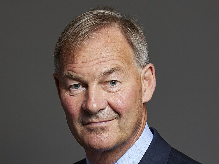 Nigel Farage And Rupert Lowe: Public Feud Reaches Boiling Point Nigel Farage And Rupert Lowe: Public Feud Reaches Boiling Point