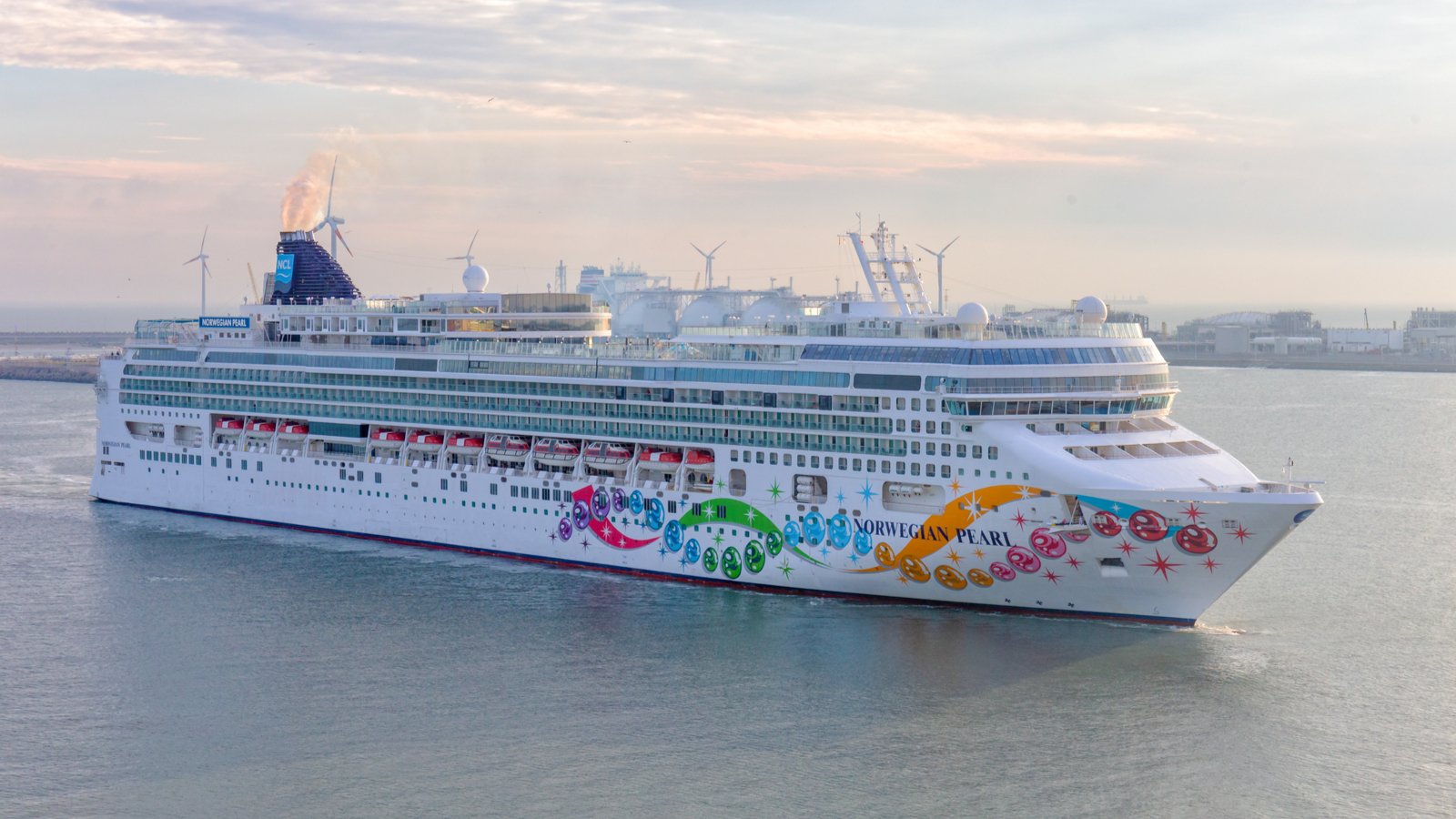 Norwegian Cruise Line (NCLH): A Hedge Fund Perspective On Investment