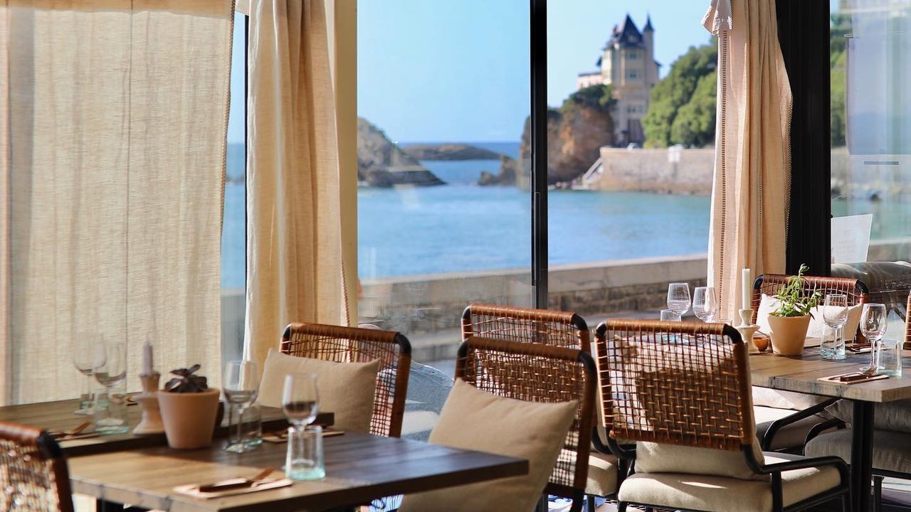 Nouveaux Restaurants À Biarritz : Adresses Et Chefs À Découvrir Nouveaux Restaurants À Biarritz : Adresses Et Chefs À Découvrir