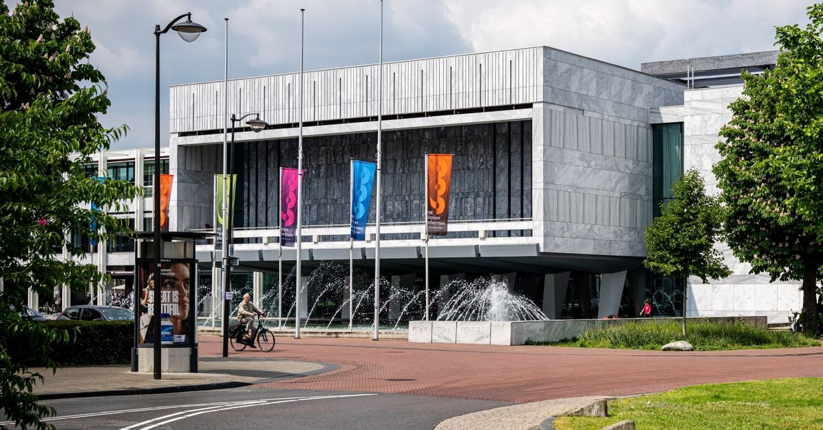 NRC Vandaag Krijgt Een Nieuwe Presentator: Bram Endedijk NRC Vandaag Krijgt Een Nieuwe Presentator: Bram Endedijk