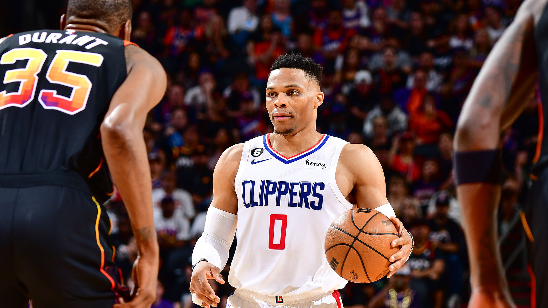 Nuggets Edge Clippers In Game 1: Westbrook's Impact Nuggets Edge Clippers In Game 1: Westbrook's Impact