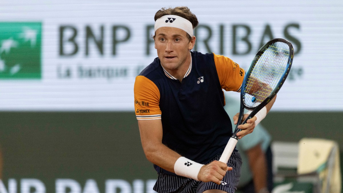 Nuno Borges Upsets Casper Ruud At French Open 2025: Knee Injury Plays A Role Nuno Borges Upsets Casper Ruud At French Open 2025: Knee Injury Plays A Role