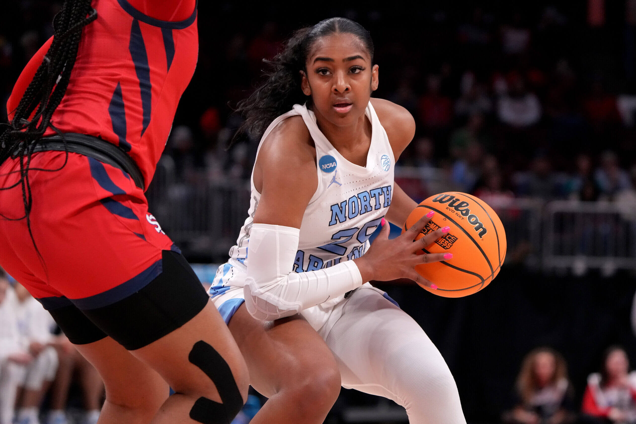 Oregon's Kelly (Deja Blue) Prepares For Duke In NCAA Tournament Battle Oregon's Kelly (Deja Blue) Prepares For Duke In NCAA Tournament Battle