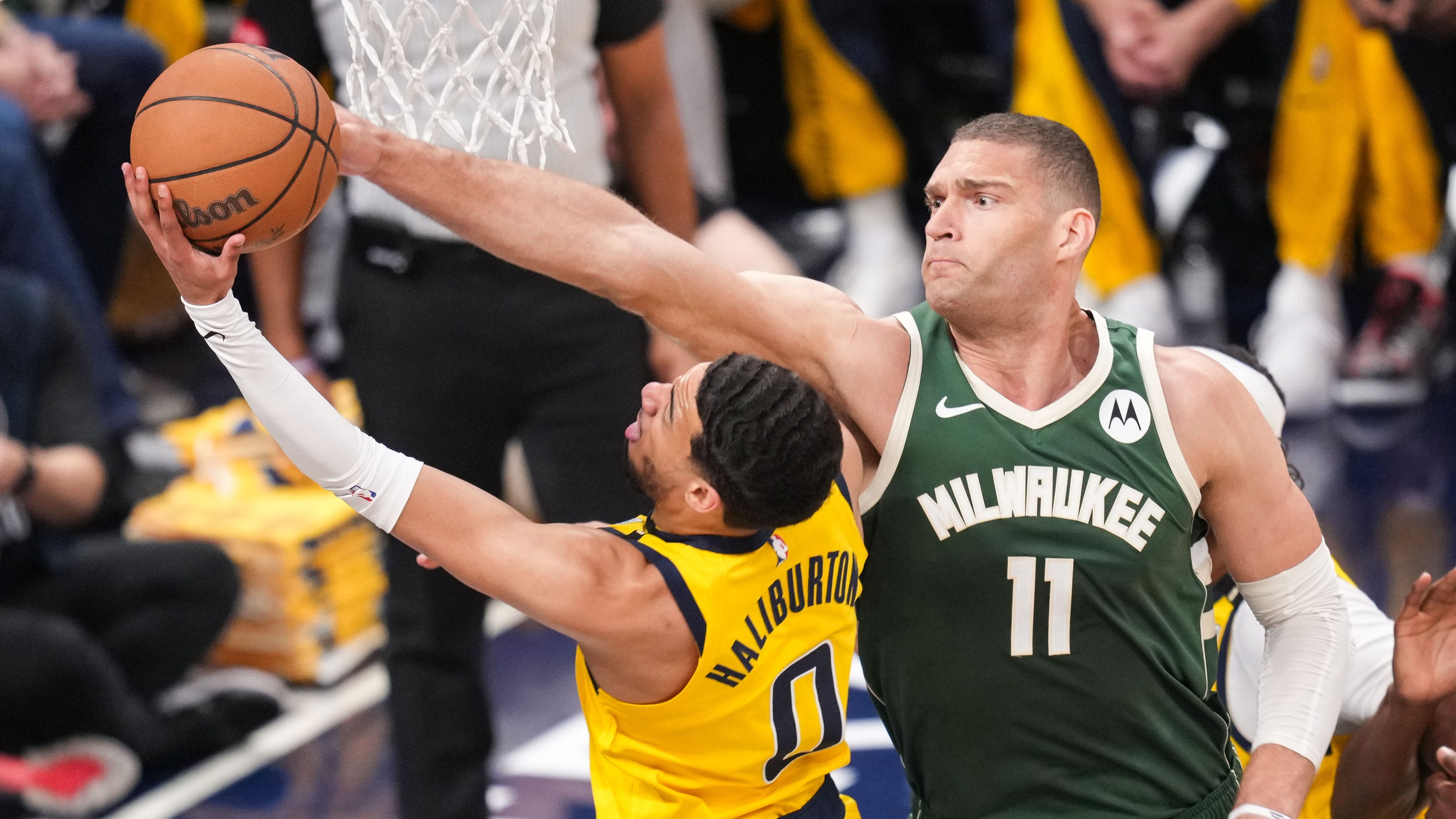 Pacers' Haliburton Returns After 8-Game Absence:  Impact Of Giannis Matchup