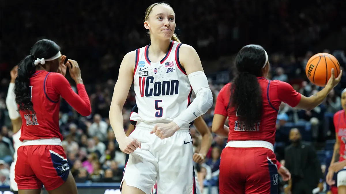 Paige Bueckers' WNBA Debut: 10 Points In Aces Loss Paige Bueckers' WNBA Debut: 10 Points In Aces Loss