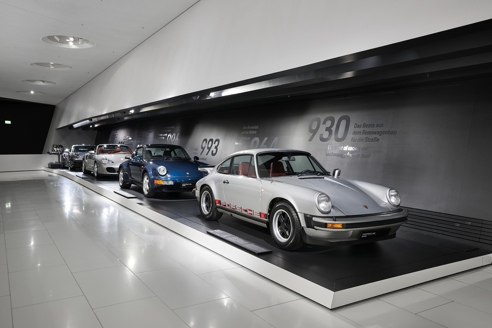 Pameran Seni & Otomotif Porsche Indonesia Classic Art Week 2025 Pameran Seni & Otomotif Porsche Indonesia Classic Art Week 2025