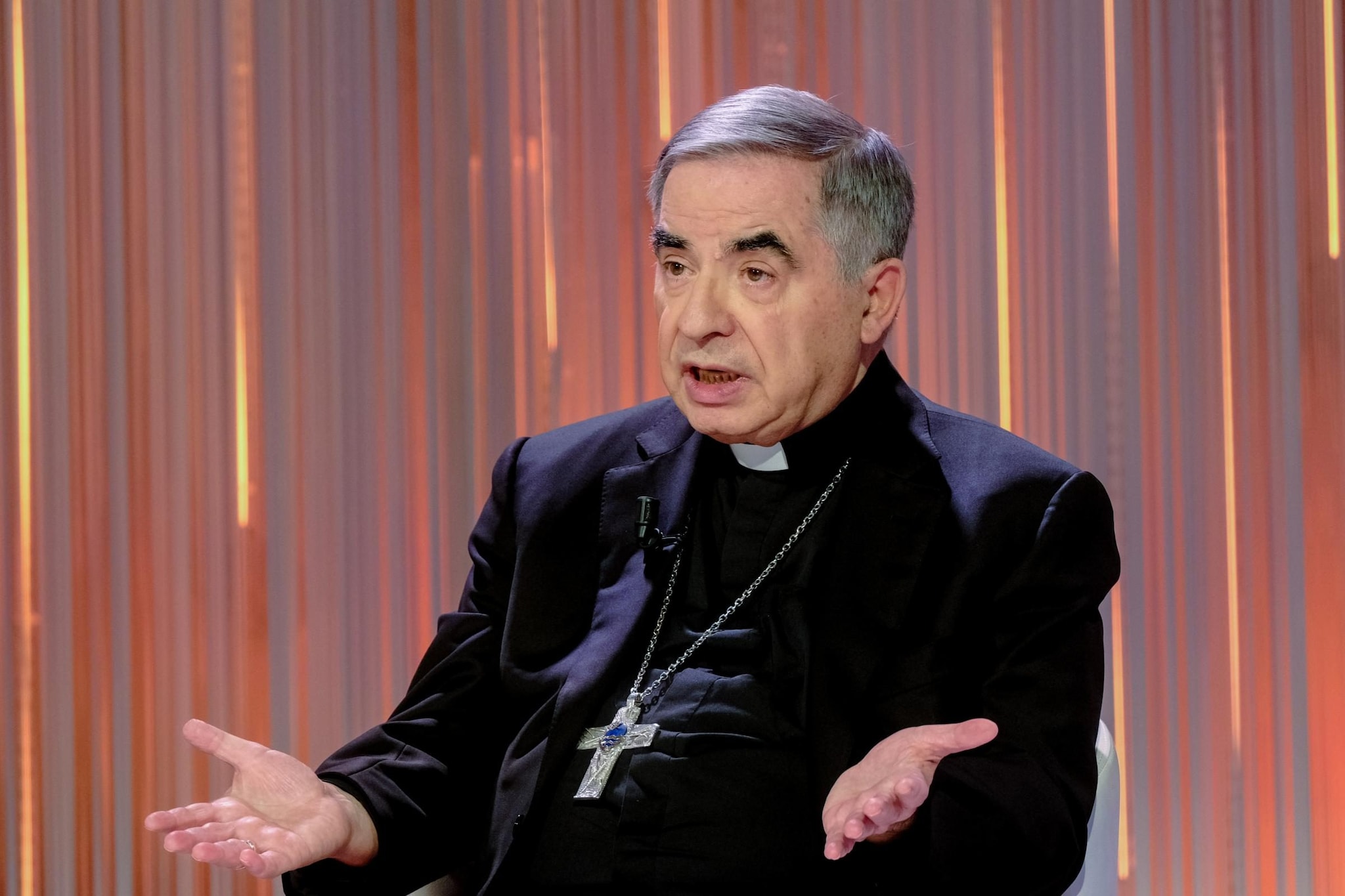 Papa Francesco E Il Cardinale Becciu: Nessuna Decisione Imminente Sulle Dimissioni Papa Francesco E Il Cardinale Becciu: Nessuna Decisione Imminente Sulle Dimissioni