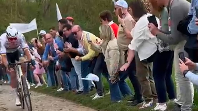 Paris-Roubaix: Police Apprehend Spectator Who Threw Bottle At Mathieu Van Der Poel
