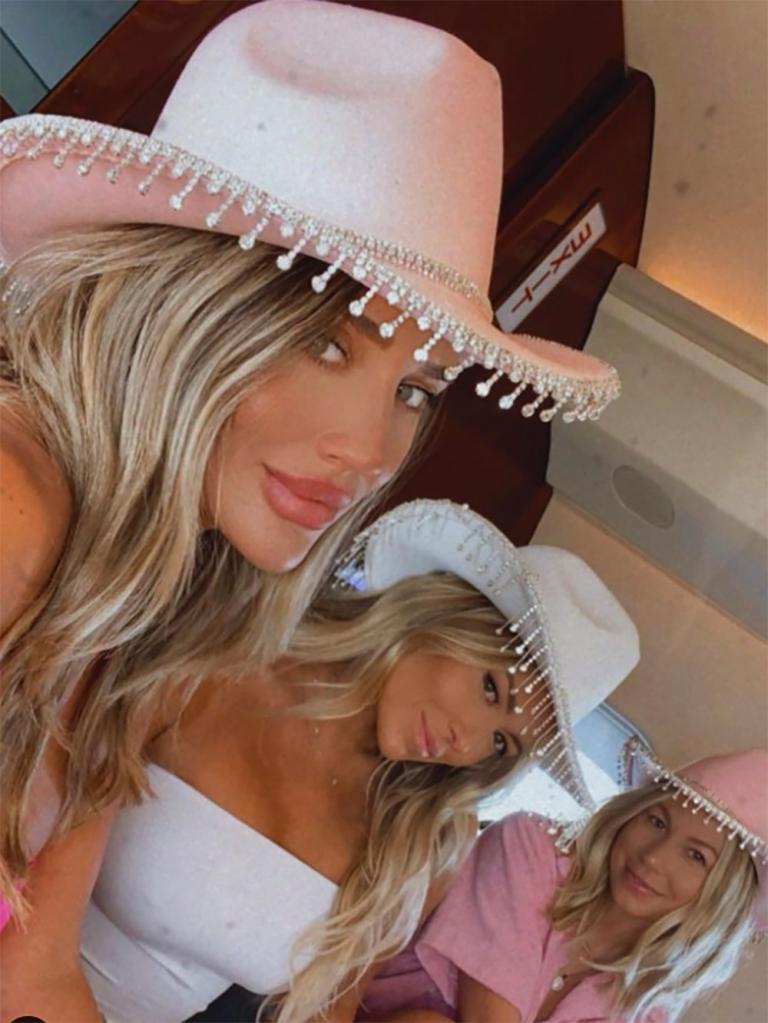 Paulina Gretzky's Husband Joins Her For A Rare Public Event Paulina Gretzky's Husband Joins Her For A Rare Public Event