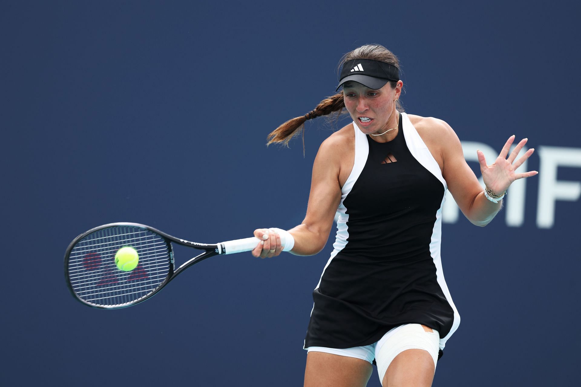 Pegula Vs. Alexandrova: Charleston Open Final Showdown