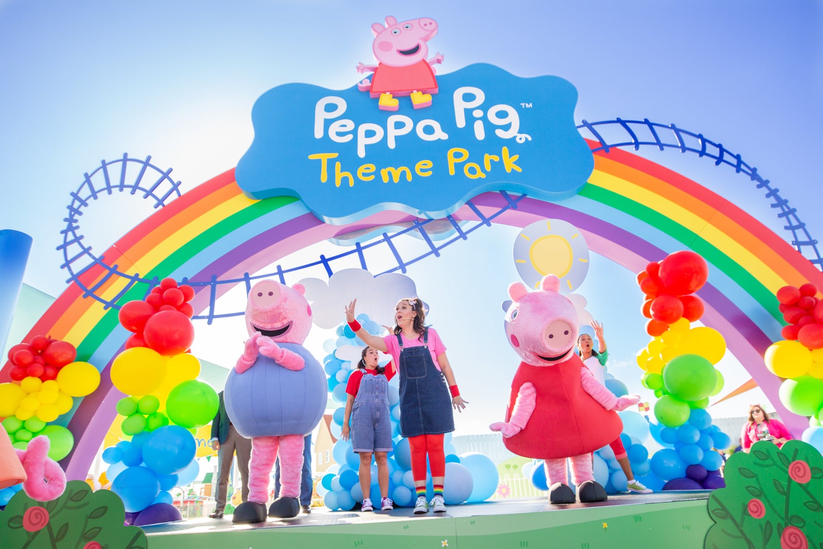 Peppa Pig Theme Park Texas: Official Opening Date & Attractions Peppa Pig Theme Park Texas: Official Opening Date & Attractions