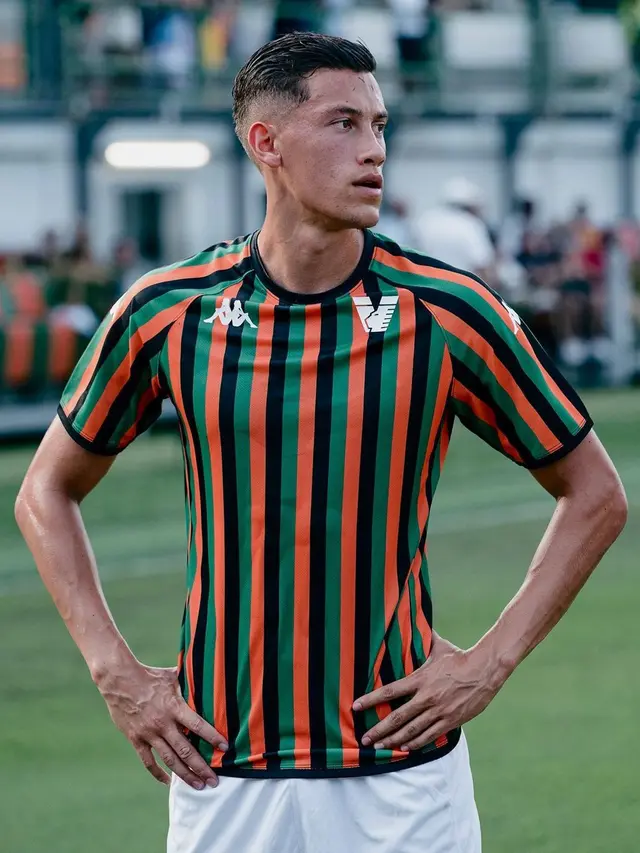 Pertandingan Venezia-Atalanta: Aksi Jay Idzes, Bek Timnas Indonesia Pertandingan Venezia-Atalanta: Aksi Jay Idzes, Bek Timnas Indonesia