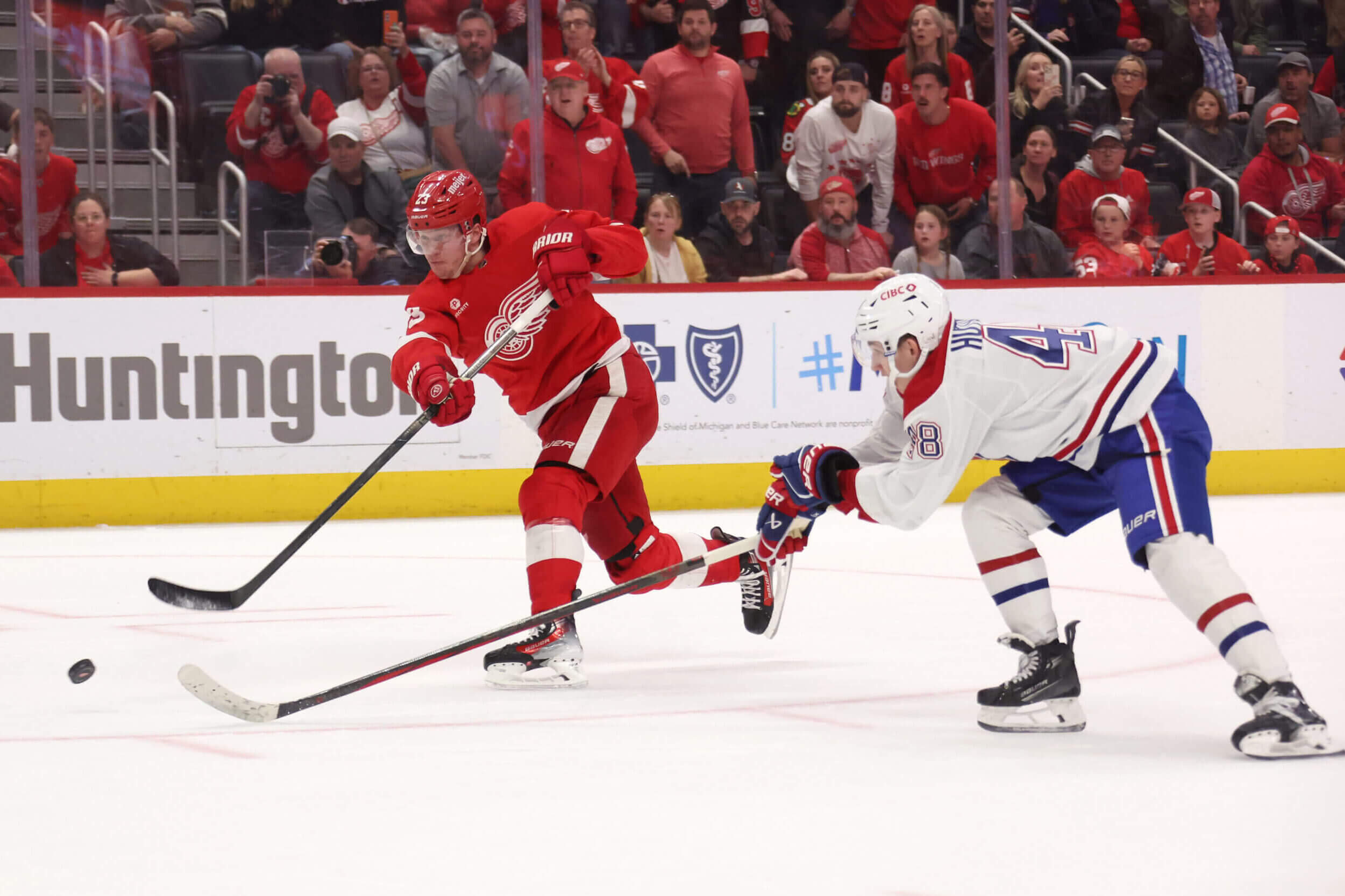 Peut-on S'attendre À Voir Lane Hutson Comme Un Défenseur Numéro 1 Dans La LNH? Peut-on S'attendre À Voir Lane Hutson Comme Un Défenseur Numéro 1 Dans La LNH?