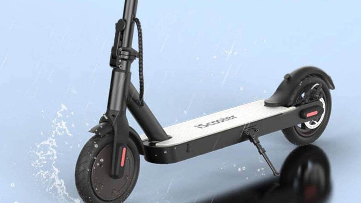 Plus Besoin D'attendre ! Trottinette Électrique À Moins De 200€ Sur Cdiscount Plus Besoin D'attendre ! Trottinette Électrique À Moins De 200€ Sur Cdiscount