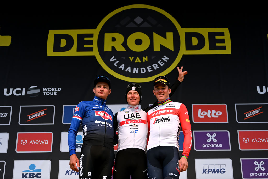 Pogačar Defeats Van Der Poel In Thrilling Tour Of Flanders Finish
