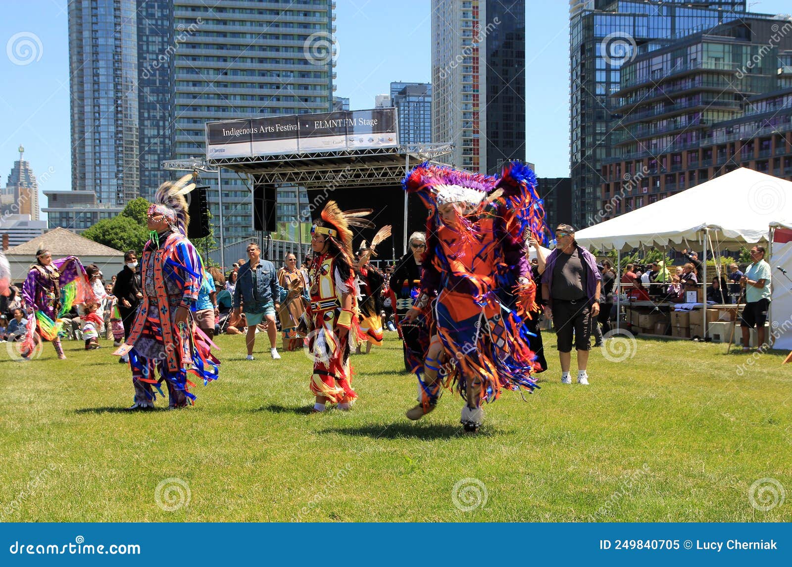 Popular Indigenous Arts Festival Under Threat From Economic Crisis Popular Indigenous Arts Festival Under Threat From Economic Crisis