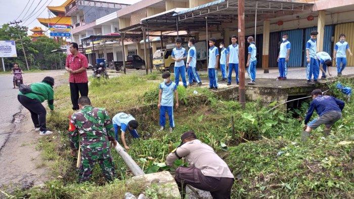 Prakiraan Cuaca Jabar Besok (7/5): Antisipasi Curah Hujan Tinggi Prakiraan Cuaca Jabar Besok (7/5): Antisipasi Curah Hujan Tinggi