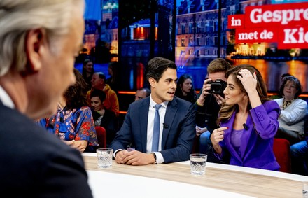 PVV Internal Disputes: Wilders' Leadership Under Pressure PVV Internal Disputes: Wilders' Leadership Under Pressure