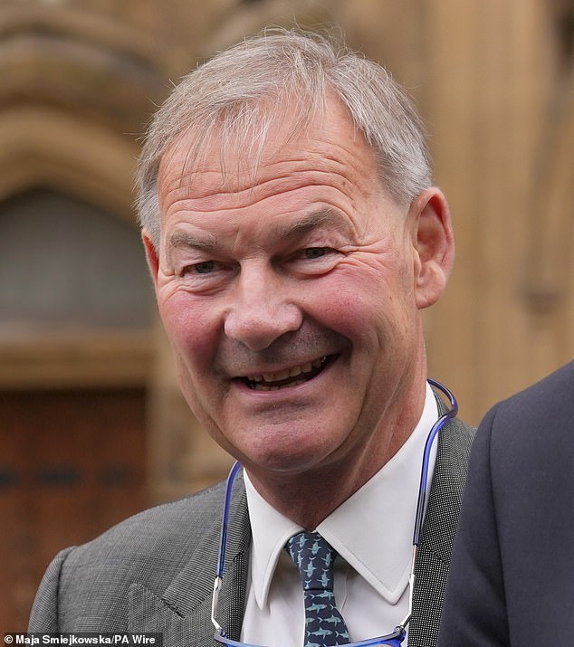 Reform UK And Bullying Allegations: Police Investigation Into Rupert Lowe Reform UK And Bullying Allegations: Police Investigation Into Rupert Lowe