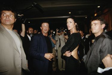 Rencontre Exceptionnelle : Sylvester Stallone Découvre Mon Art Rencontre Exceptionnelle : Sylvester Stallone Découvre Mon Art