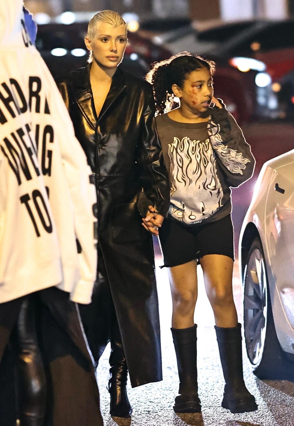 Reports On Kanye West's Interactions With His Children: A Comprehensive Overview Reports On Kanye West's Interactions With His Children: A Comprehensive Overview