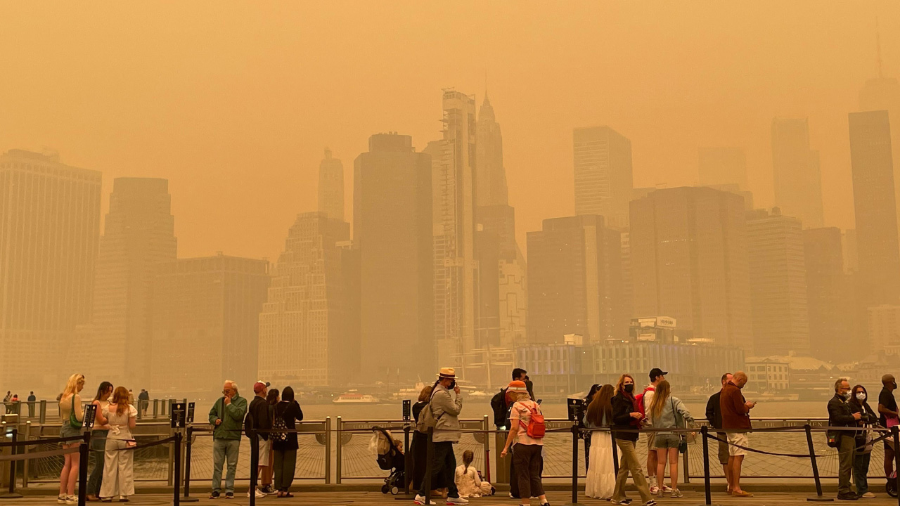 Researchers Find Link Between Canadian Wildfires, NYC Cooling, And Air Toxicants