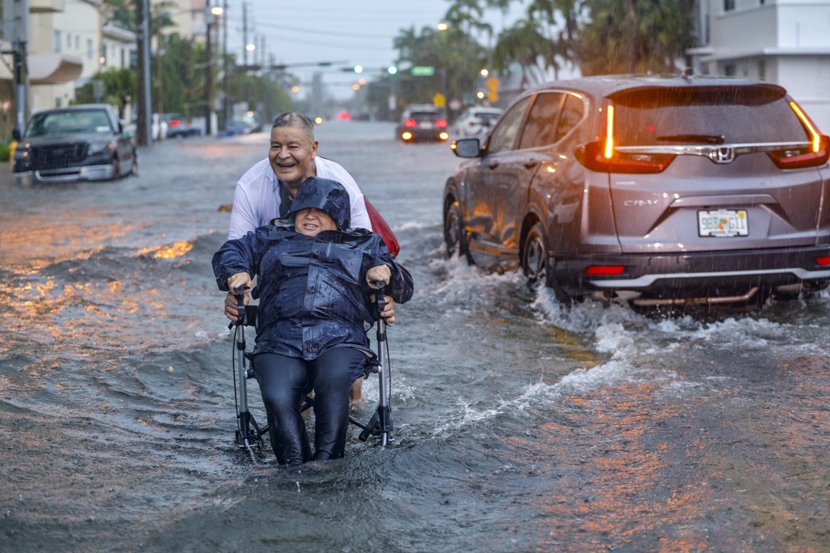 Responding To A Flash Flood Emergency: A Survival Guide Responding To A Flash Flood Emergency: A Survival Guide