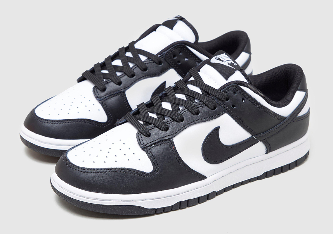 Revolve's Sneaker Sale: Get Nike Dunks For Less – Up To $52 Off Revolve's Sneaker Sale: Get Nike Dunks For Less – Up To $52 Off