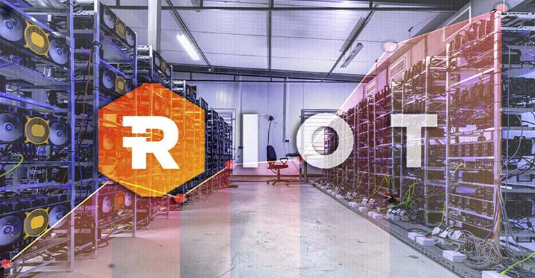 Riot Platforms Stock: What's Happening With RIOT And The Crypto Market? Riot Platforms Stock: What's Happening With RIOT And The Crypto Market?