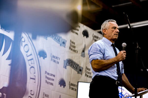Robert F. Kennedy Jr. Ignores Health Advisory, Enjoys Rock Creek Swim With Family Robert F. Kennedy Jr. Ignores Health Advisory, Enjoys Rock Creek Swim With Family