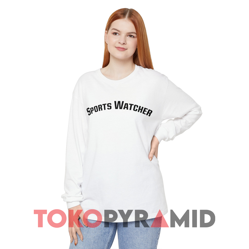 Sabrina Carpenter Sports A Self-Portrait Tee With Black Leggings Sabrina Carpenter Sports A Self-Portrait Tee With Black Leggings