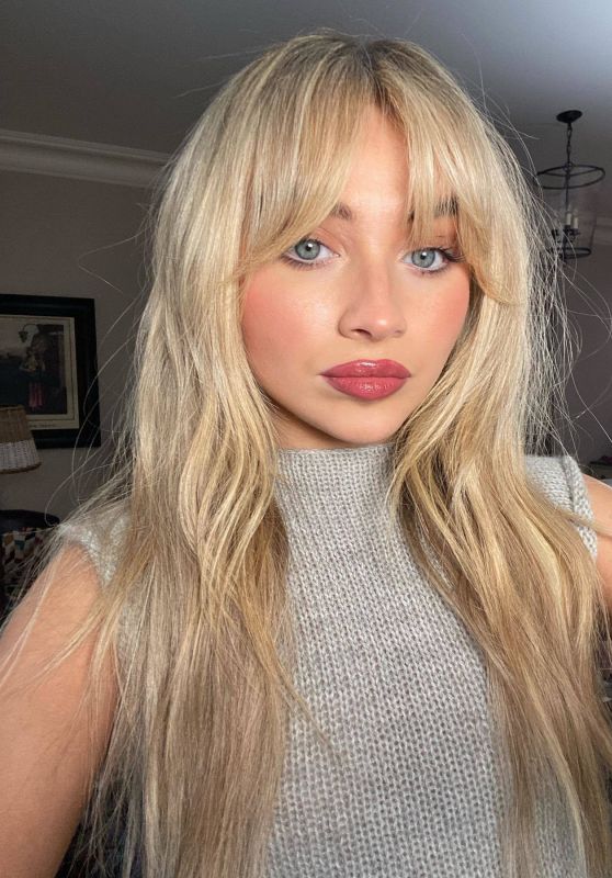 Sabrina Carpenter's £6.99 Festival: Is It Too Good To Be True? Sabrina Carpenter's £6.99 Festival: Is It Too Good To Be True?