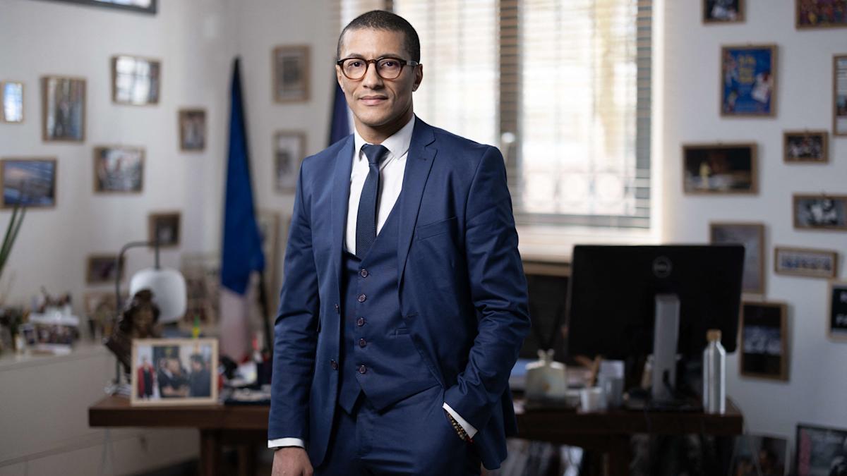 Saint-Ouen: L'École Déplacée, Le Maire Karim Bouamrane Face À La Crise Des Dealers Saint-Ouen: L'École Déplacée, Le Maire Karim Bouamrane Face À La Crise Des Dealers