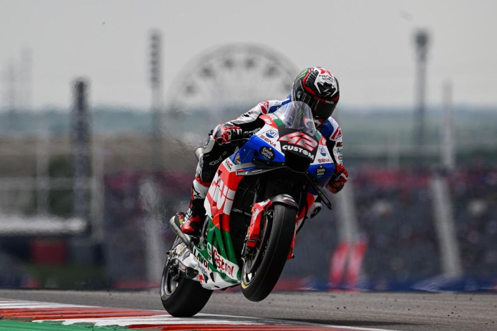 Saksikan Aksi Alex Rins Di Sprint Race MotoGP Inggris: Jadwal Tayang & Highlight Di Trans7 Saksikan Aksi Alex Rins Di Sprint Race MotoGP Inggris: Jadwal Tayang & Highlight Di Trans7