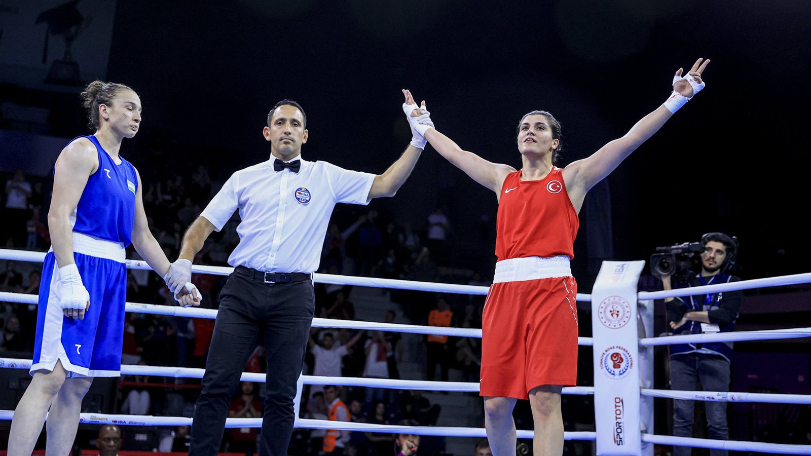 Samsun'daki Hamdi Yıldırım Kadınlar Boks Şampiyonası: Son Maçlar Ve Öne Çıkanlar Samsun'daki Hamdi Yıldırım Kadınlar Boks Şampiyonası: Son Maçlar Ve Öne Çıkanlar