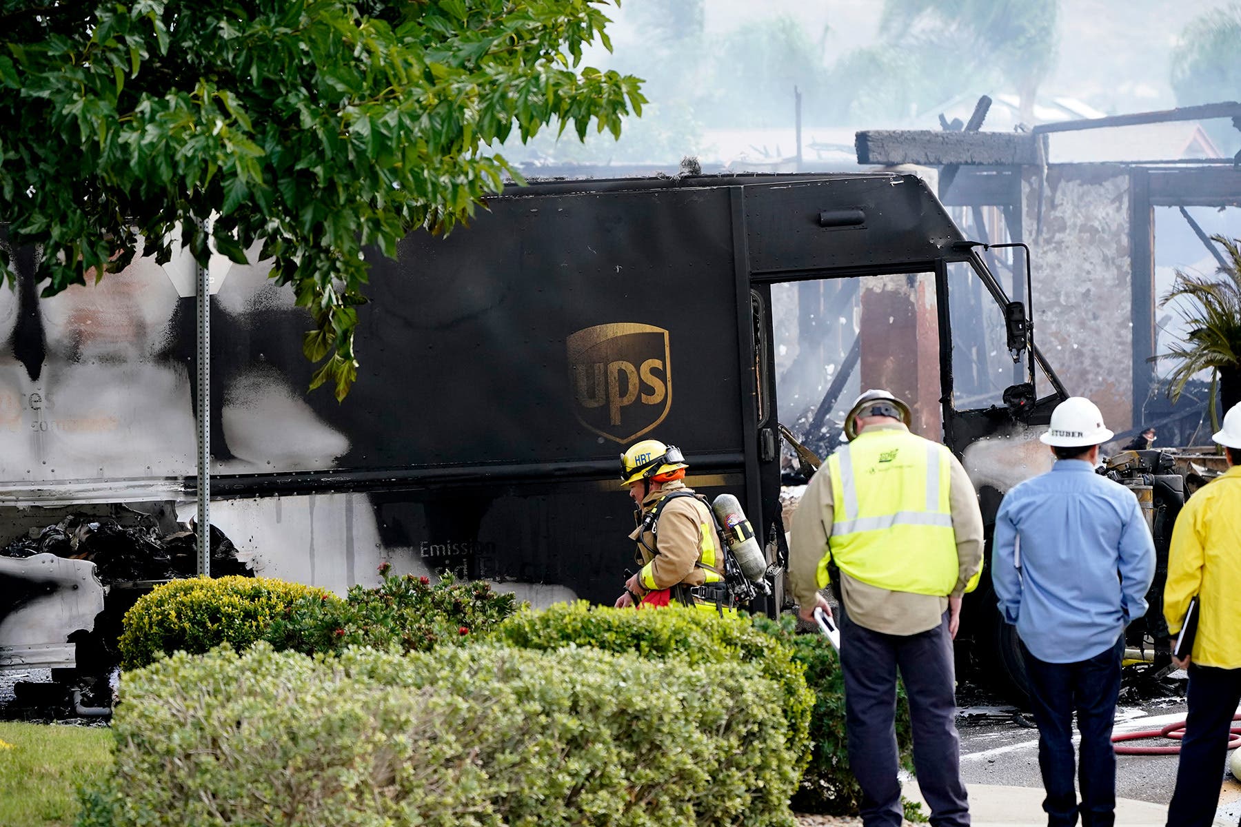 San Diego Plane Crash: No Runway Lights, Failed Weather System San Diego Plane Crash: No Runway Lights, Failed Weather System
