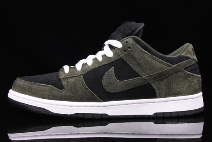 Save Up To $52: Nike Dunks Sale Event At Revolve Save Up To $52: Nike Dunks Sale Event At Revolve