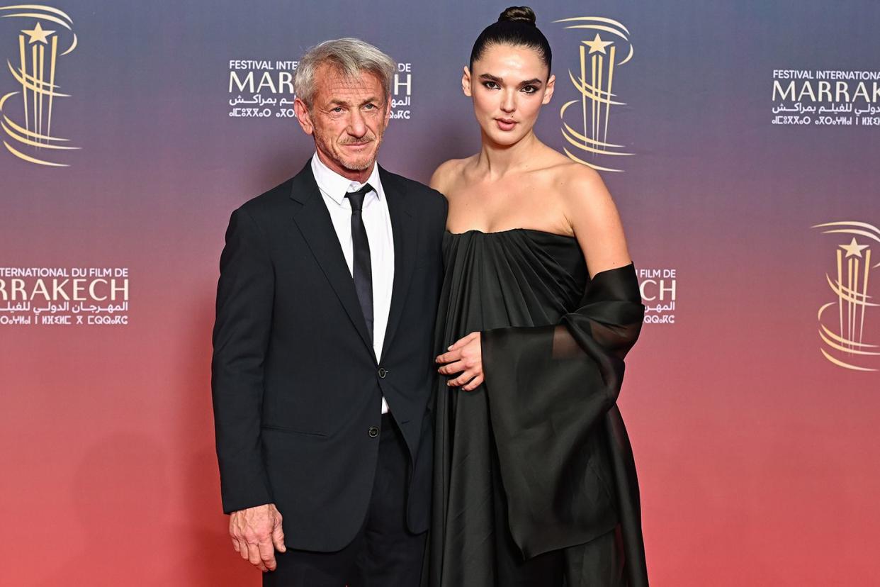 Sean Penn's Recent Public Appearance: A Detailed Look At The Controversy Sean Penn's Recent Public Appearance: A Detailed Look At The Controversy