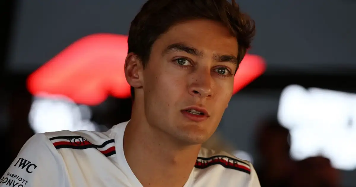 Should Mercedes Re-sign George Russell? The Crucial Scenario Should Mercedes Re-sign George Russell? The Crucial Scenario
