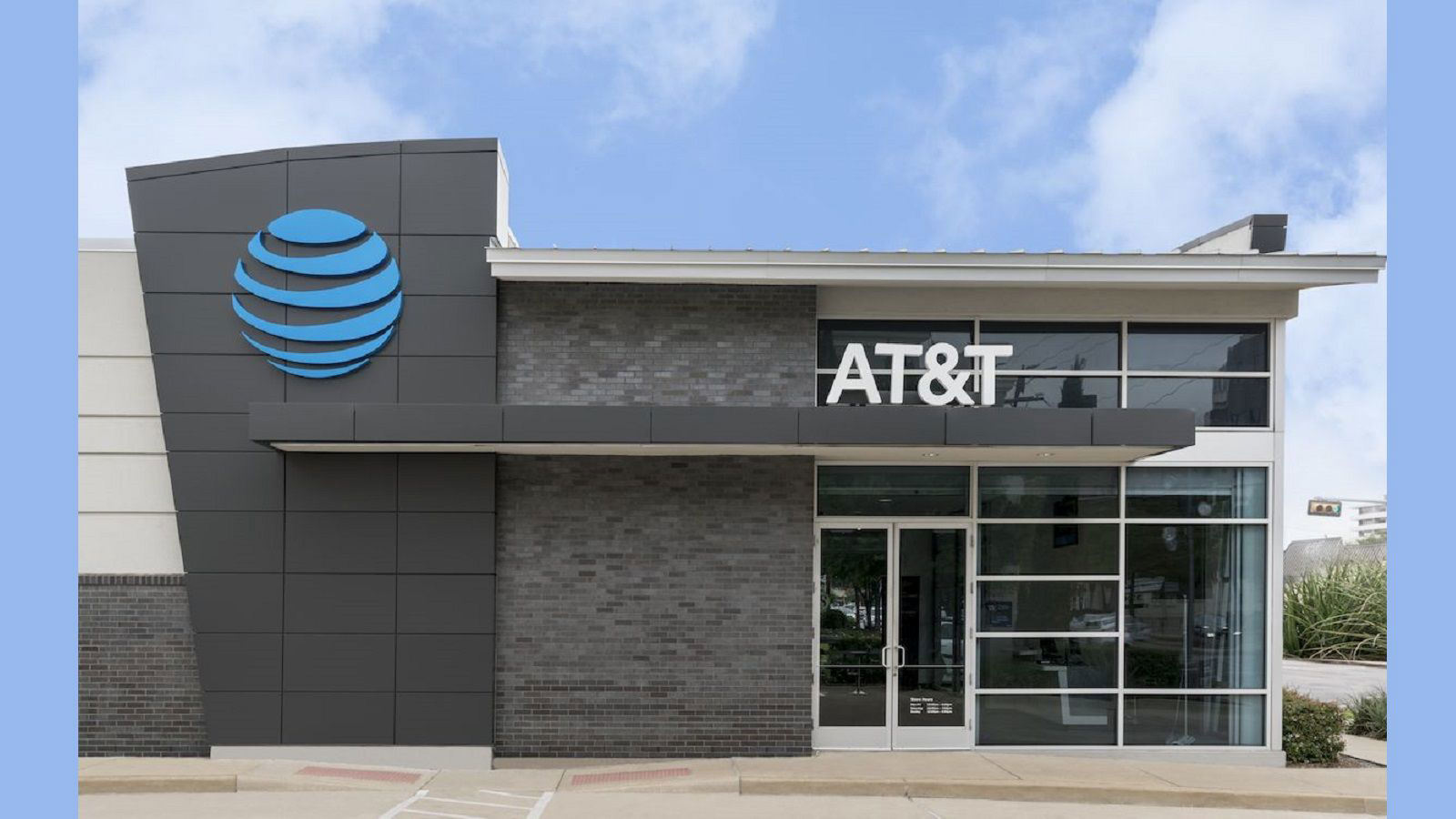 Significant VMware Price Increase: AT&T Reports 1050% Jump Due To Broadcom