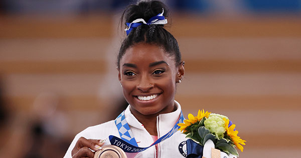 Simone Biles' Bahamas Getaway: Bikini Photos & Girls' Trip Details Simone Biles' Bahamas Getaway: Bikini Photos & Girls' Trip Details