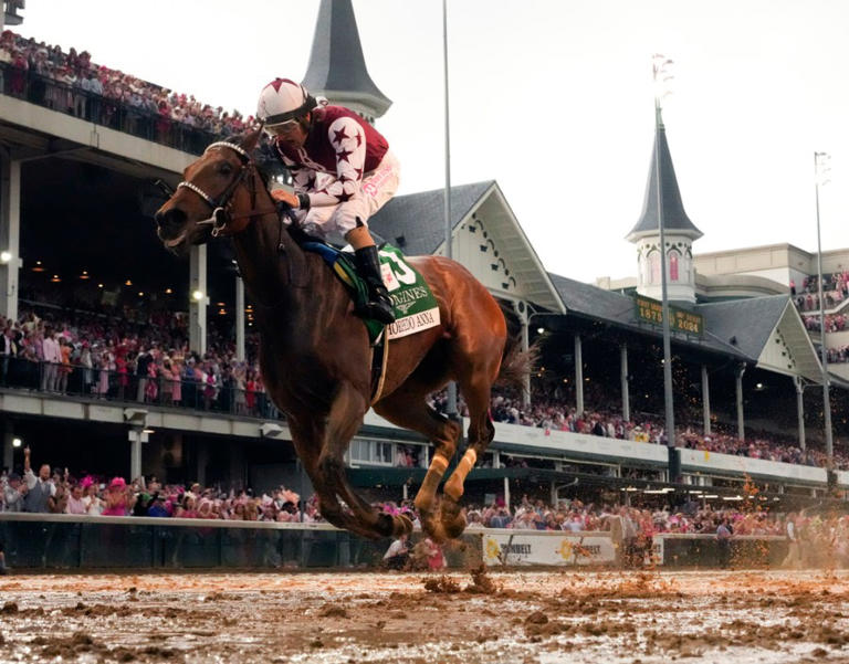 Simone Biles' Kentucky Derby Riders Up! Call: A Historic Moment Simone Biles' Kentucky Derby Riders Up! Call: A Historic Moment