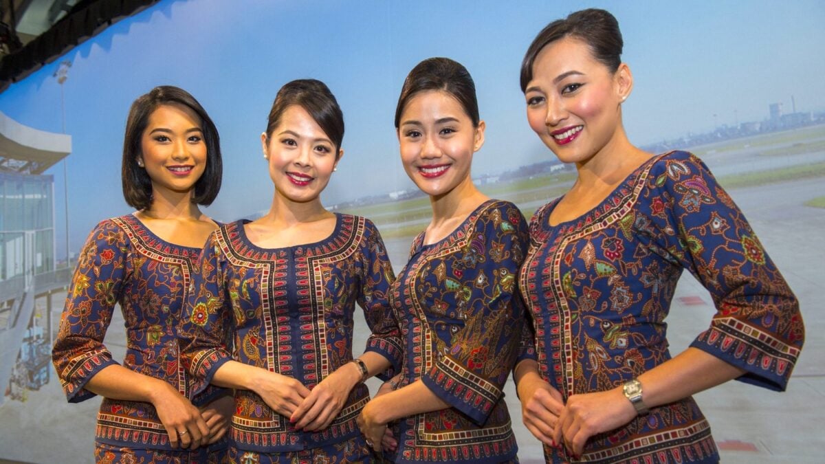 Singapore Airlines To Pay Staff Over Seven Months' Bonus: ST Report Details Singapore Airlines To Pay Staff Over Seven Months' Bonus: ST Report Details