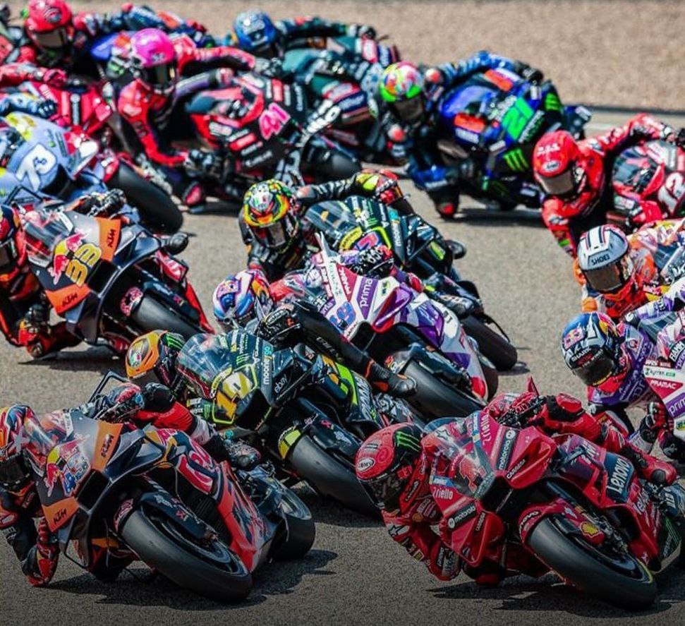 Sirkuit Silverstone: Jadwal Balapan MotoGP Inggris, Klasemen & Pembaruan Marquez Sirkuit Silverstone: Jadwal Balapan MotoGP Inggris, Klasemen & Pembaruan Marquez