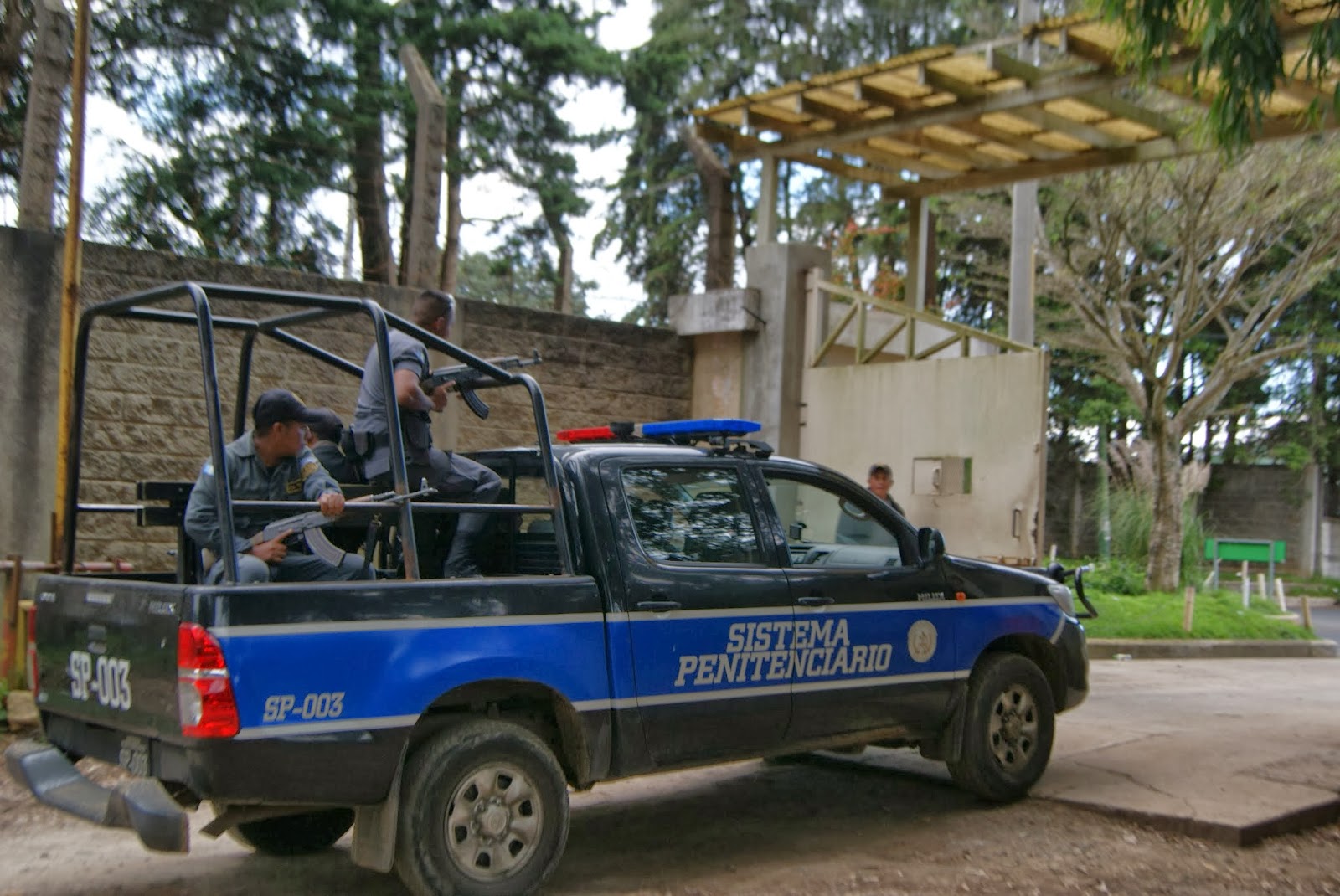 Sistema Penitenciario Recibe Siete Vehículos Nuevos Sistema Penitenciario Recibe Siete Vehículos Nuevos