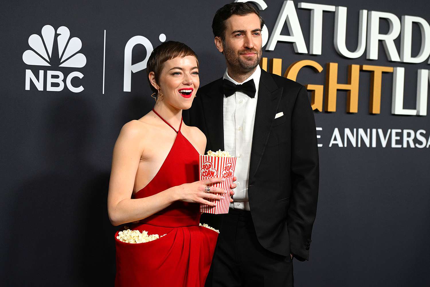 SNL Red Carpet: Emma Stone's Dress And The SNL Red Carpet: Emma Stone's Dress And The