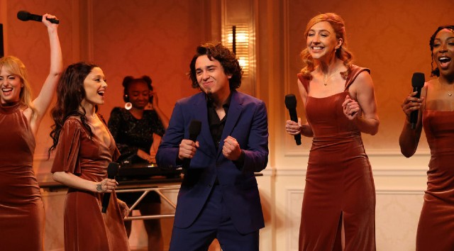 SNL: Sabrina Carpenter Teams Up With Fun Size Castmate SNL: Sabrina Carpenter Teams Up With Fun Size Castmate