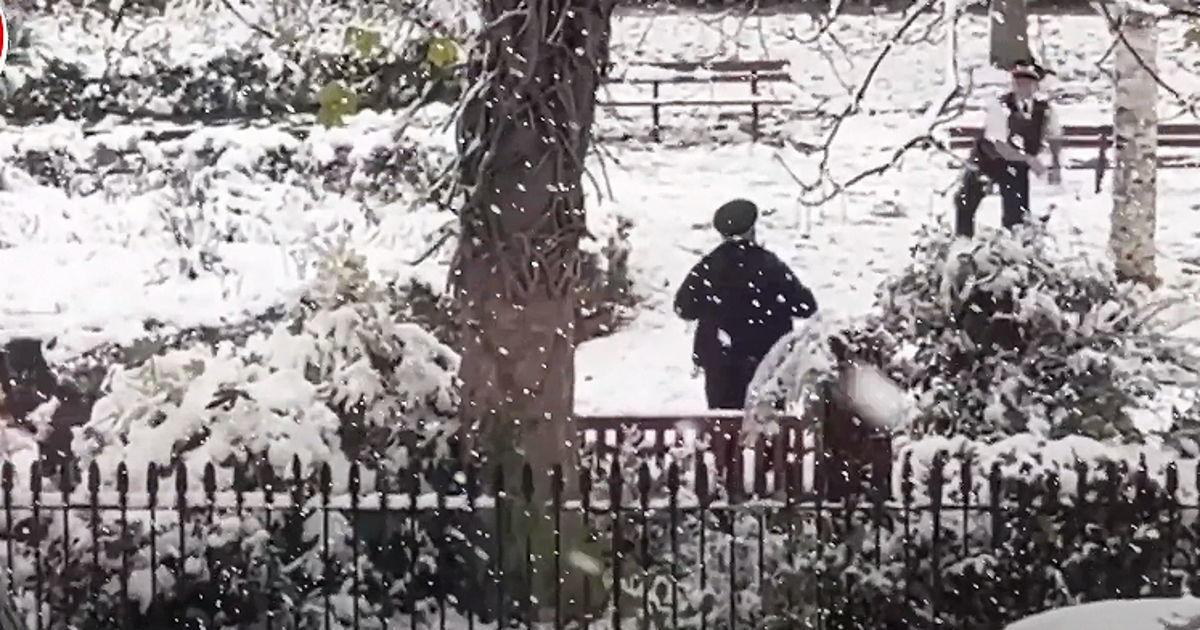 Snowball Fight Leads To Potential Jail Sentence For Parisian Snowball Fight Leads To Potential Jail Sentence For Parisian