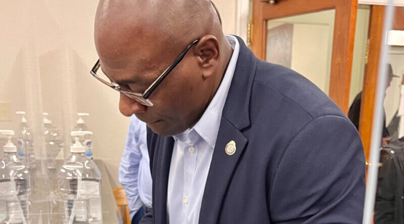 Southaven's Mayoral Race: A Guide For DeSoto County Voters Southaven's Mayoral Race: A Guide For DeSoto County Voters